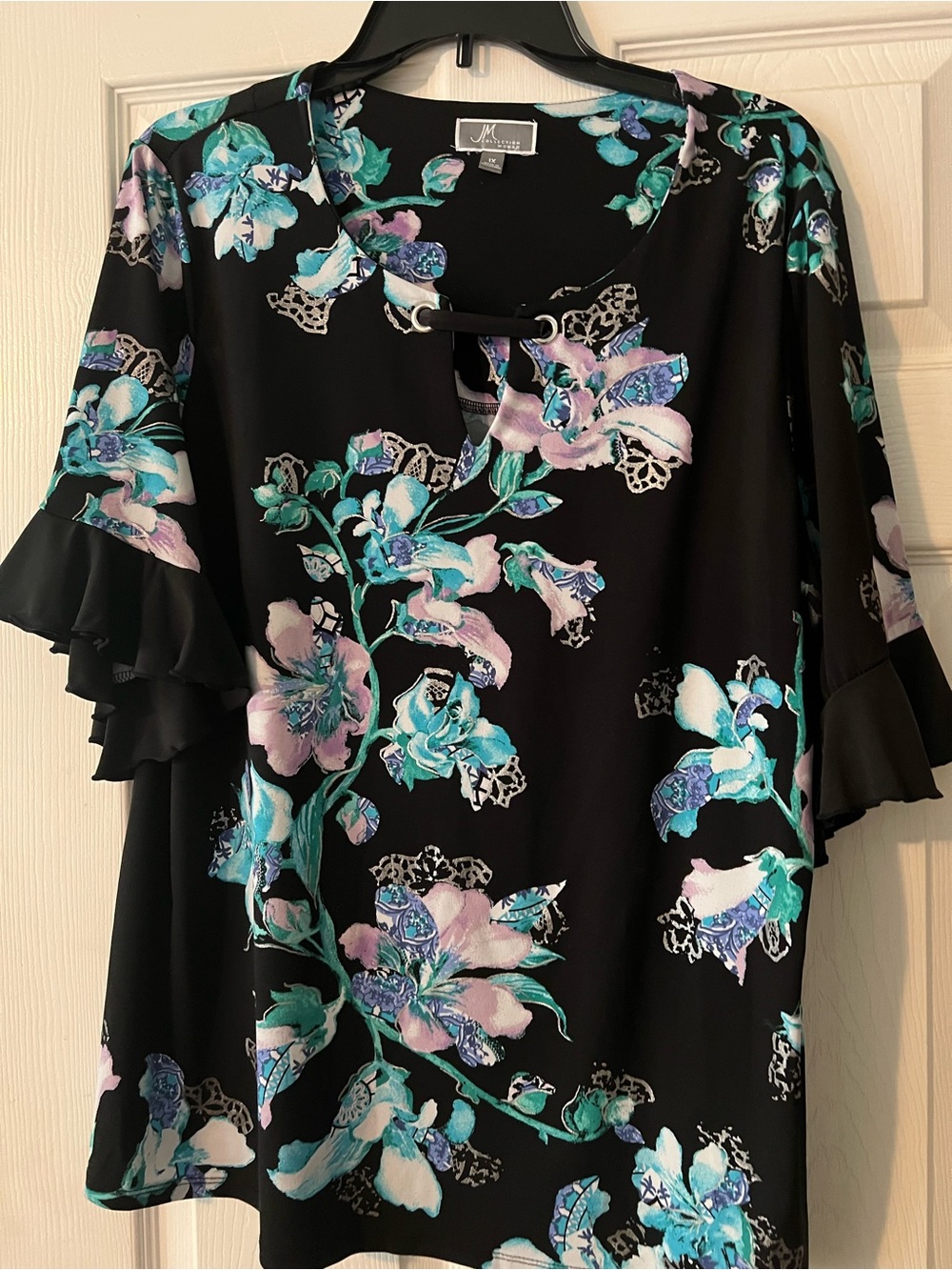 JM Collection Black Floral V-Neck Blouse with Ruffle Sleeves